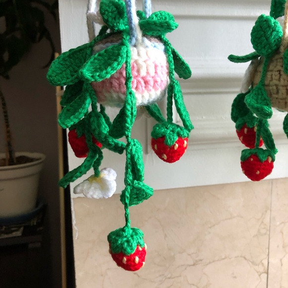 Crochet Hanging Mini Plants ( NOT made in China ❗️) - Picture 3 of 7